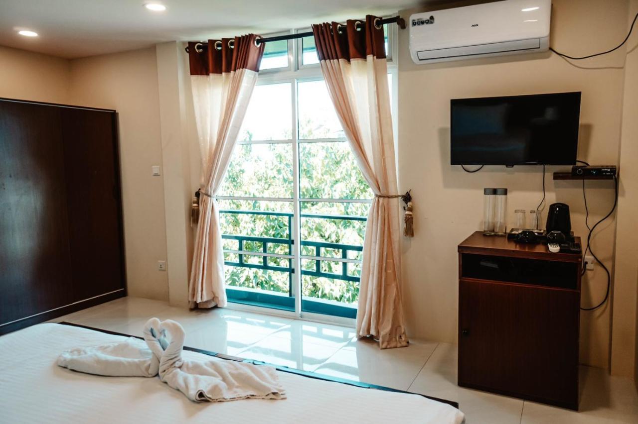 Oceana Boutique Hotel มาฟุชิ ภายนอก รูปภาพ
