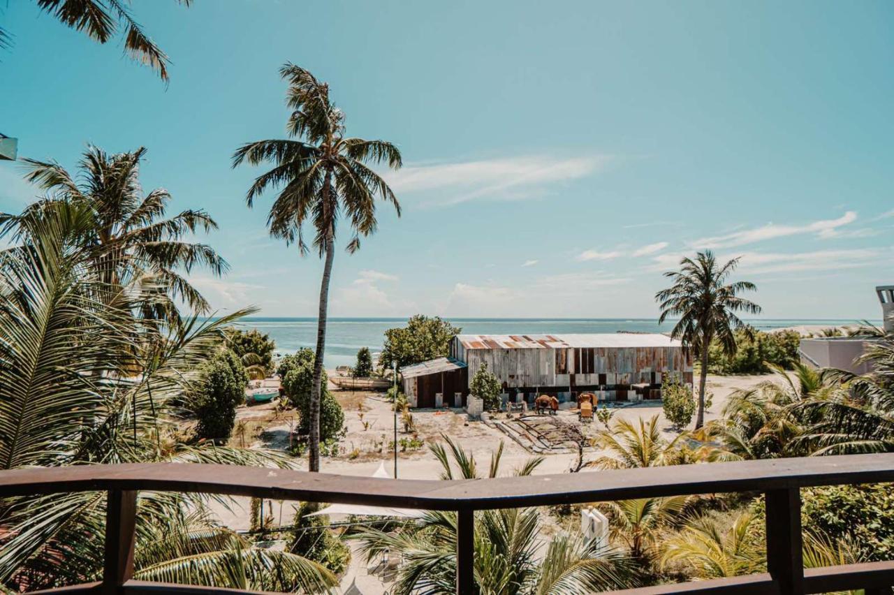 Oceana Boutique Hotel มาฟุชิ ภายนอก รูปภาพ