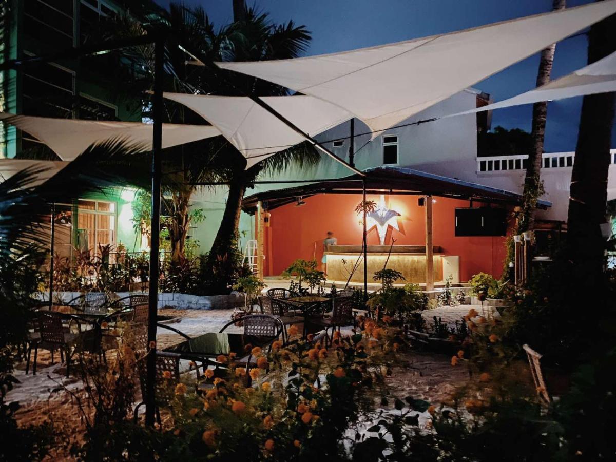 Oceana Boutique Hotel มาฟุชิ ภายนอก รูปภาพ